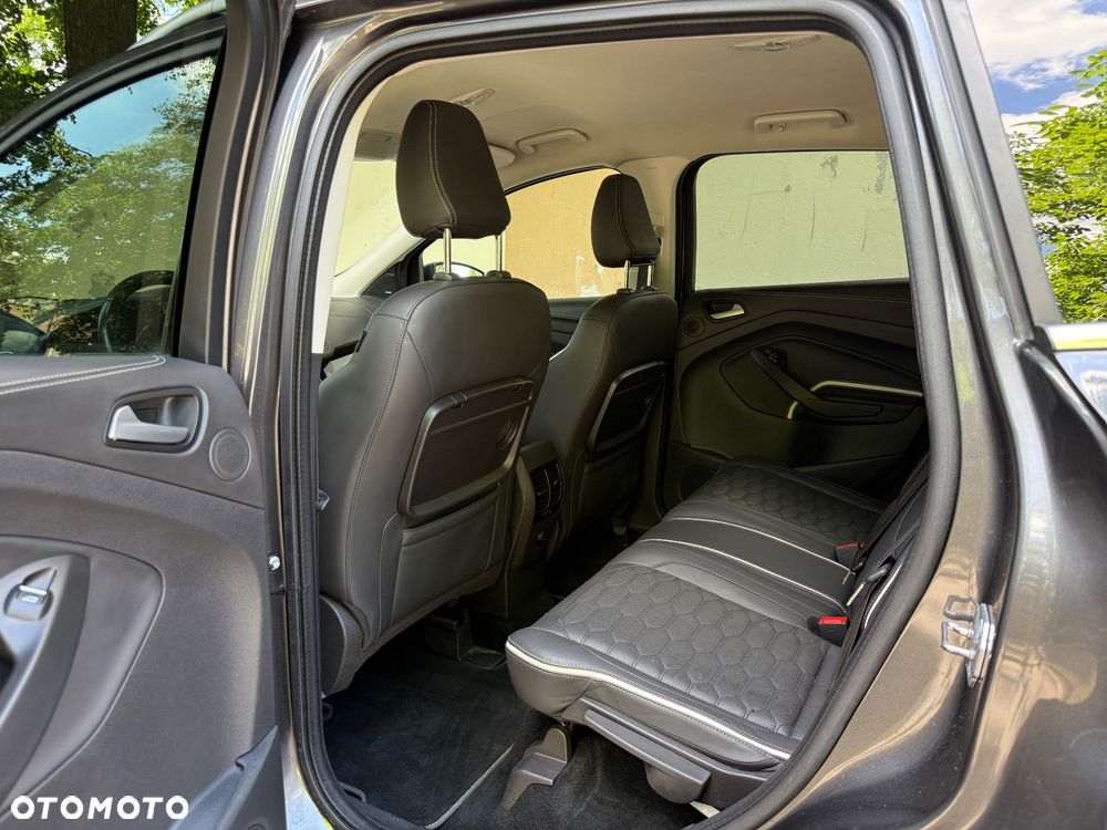 Ford Kuga 2.0 TDCi 4x4 Vignale - 17