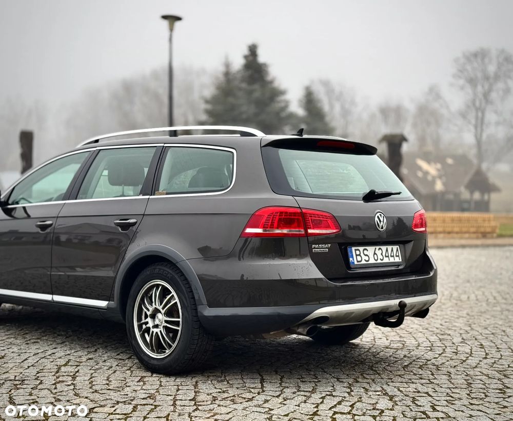 Volkswagen Passat Alltrack - 4