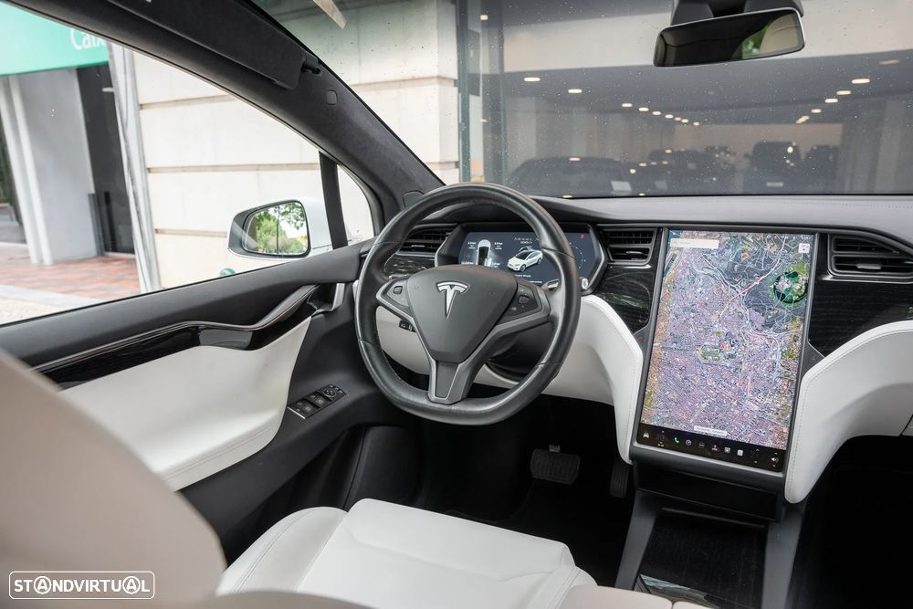 Tesla Model X 100D - 9