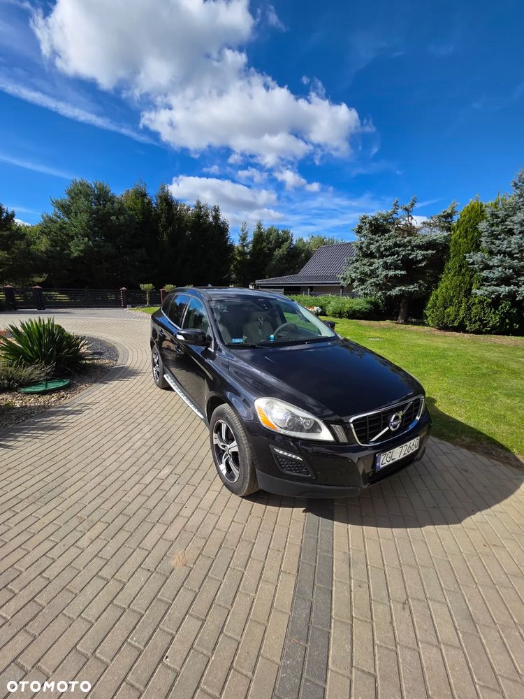 Volvo XC 60 - 1
