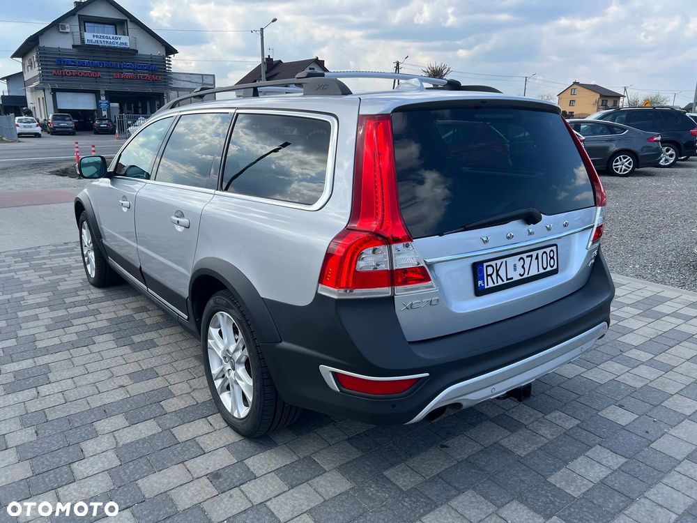 Volvo XC 70 T5 AWD Dynamic Summum - 3