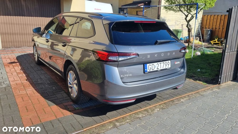 Skoda Superb 1.5 TSI mHEV Essence DSG - 9