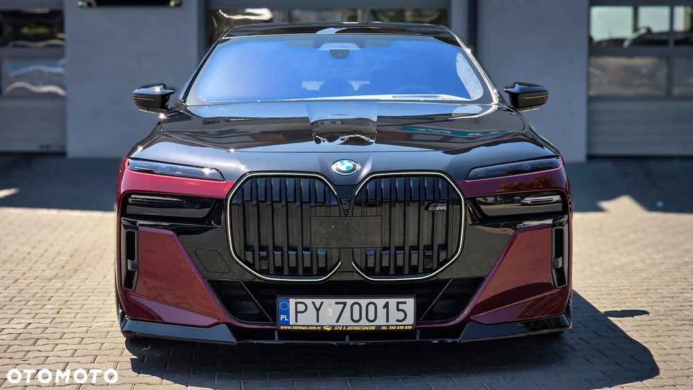 BMW Seria 7 M760e PHEV xDrive sport - 3