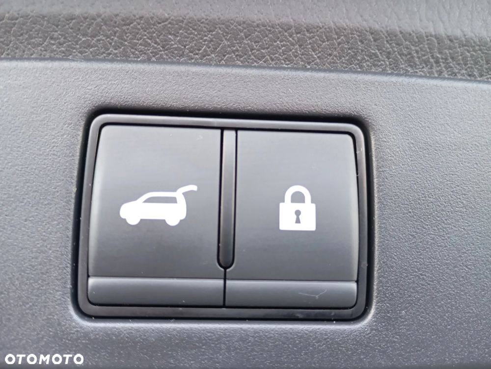 Nissan Qashqai 1.3 DIG-T MHEV Xtronic Tekna+ - 37