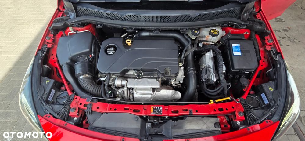 Opel Astra 1.4 Turbo Start/Stop 120 Jahre - 41