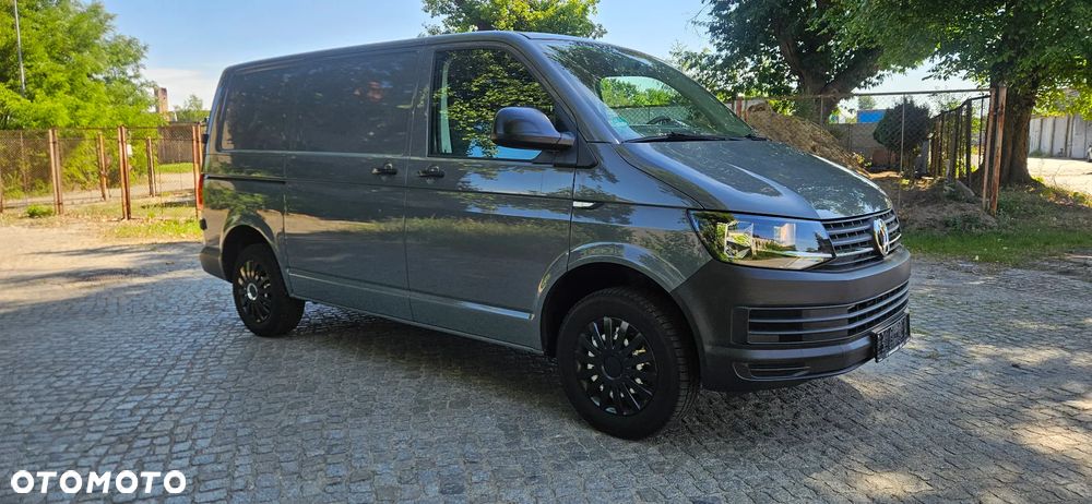 Volkswagen Transporter - 3
