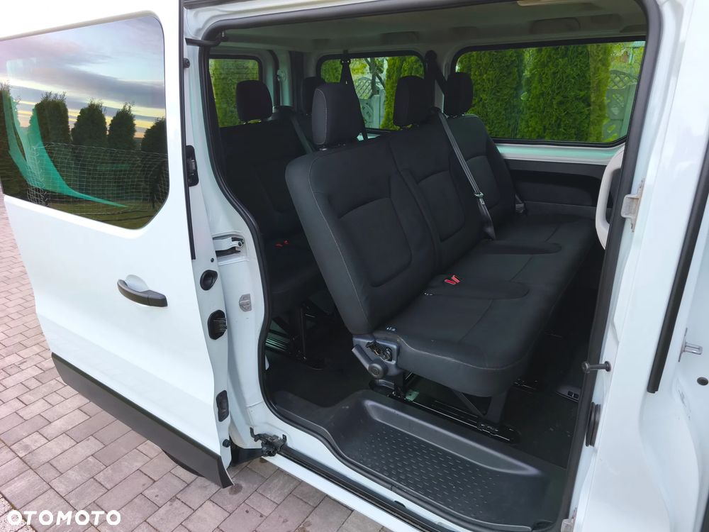 Renault Trafic - 17