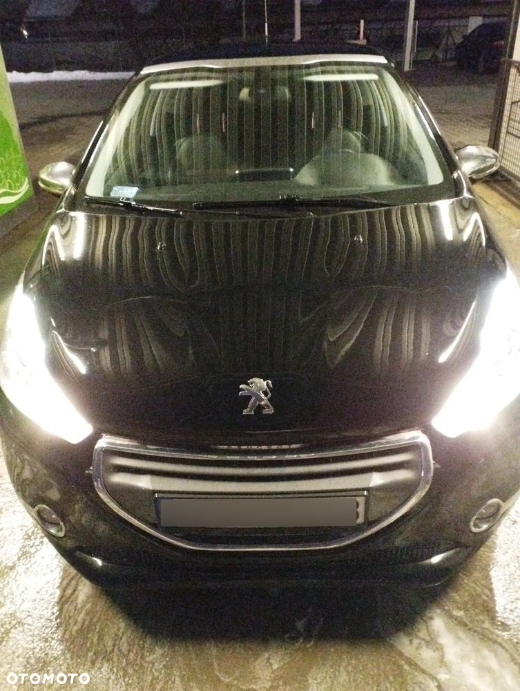Peugeot 208 155 THP Allure - 5