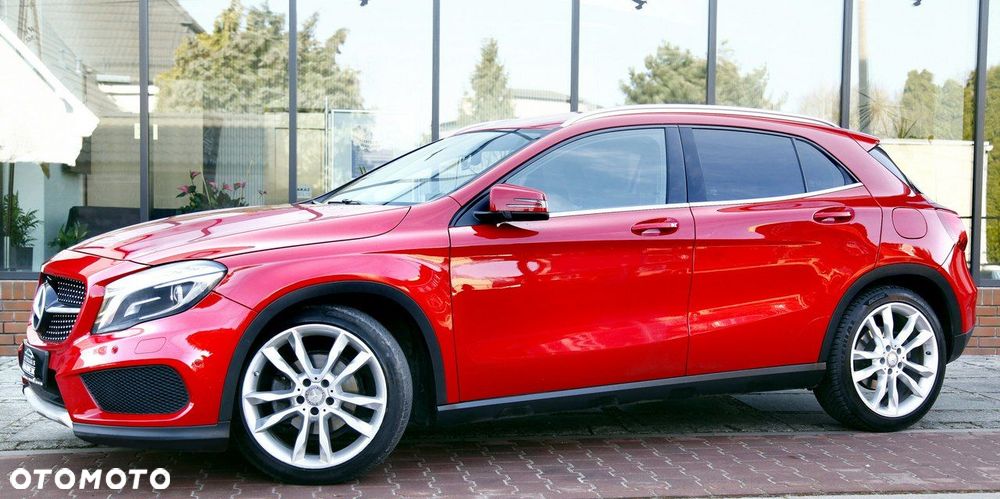 Mercedes-Benz GLA 180 7G-DCT Style - 6