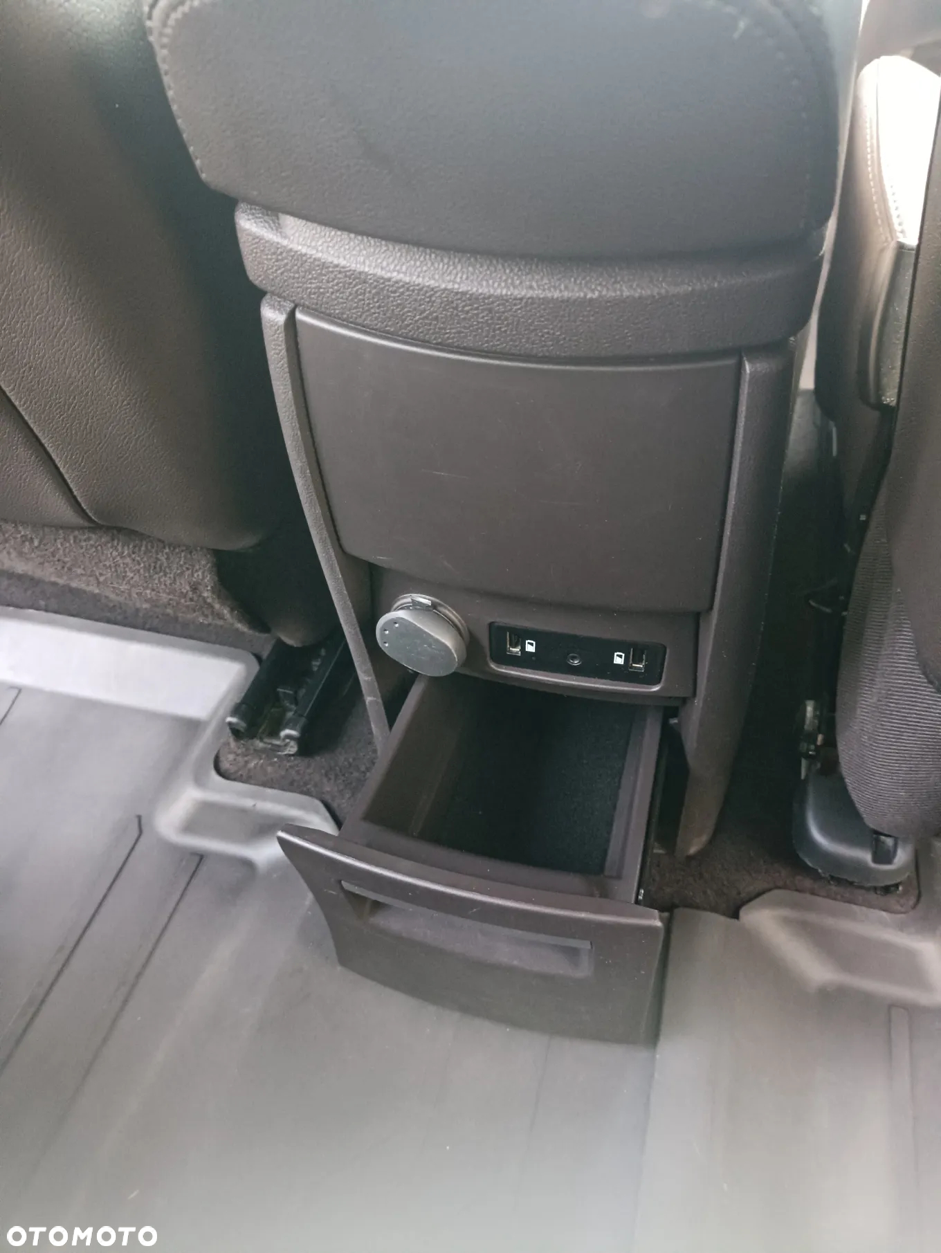 Renault Espace 1.6 dCi Energy Zen EDC 7os - 25