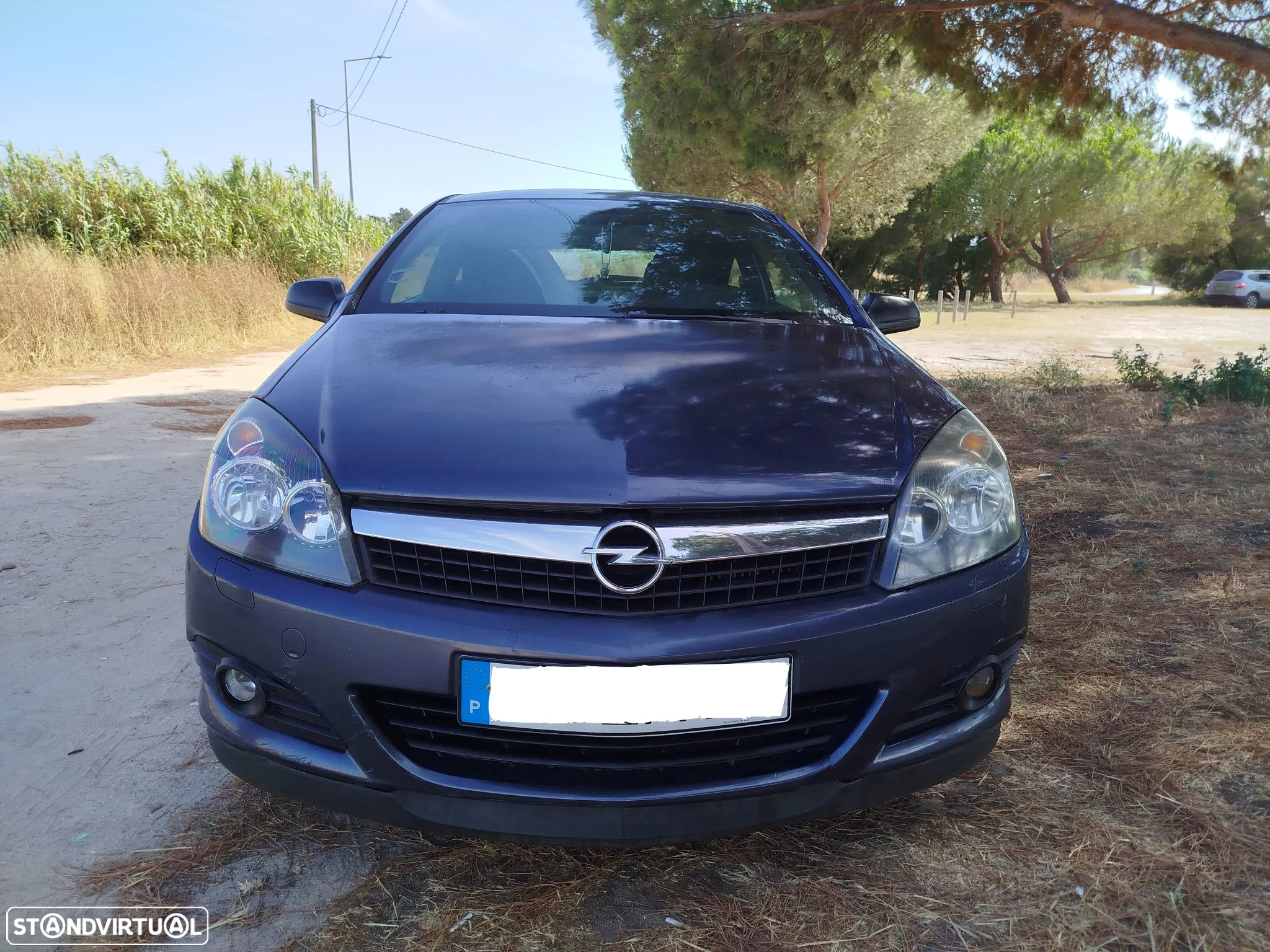 Opel Astra GTC 1.3 CDTi - 3