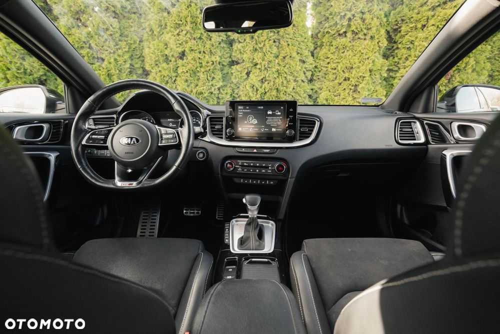 Kia ProCeed 1.4 T-GDI GT Line DCT - 11