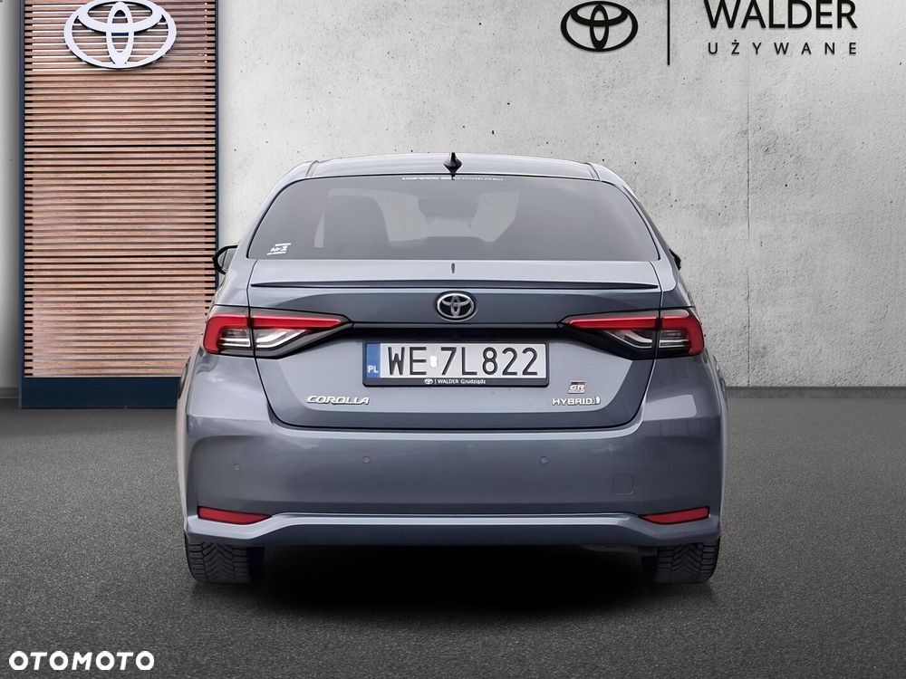 Toyota Corolla - 5