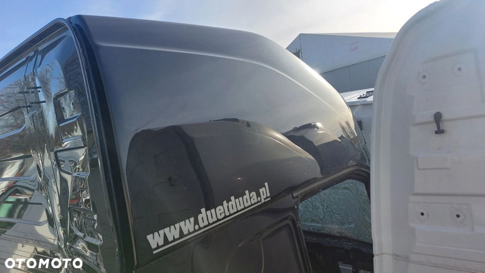 VOLVO FH4 KABINA POSZYCIE DACHU - 2