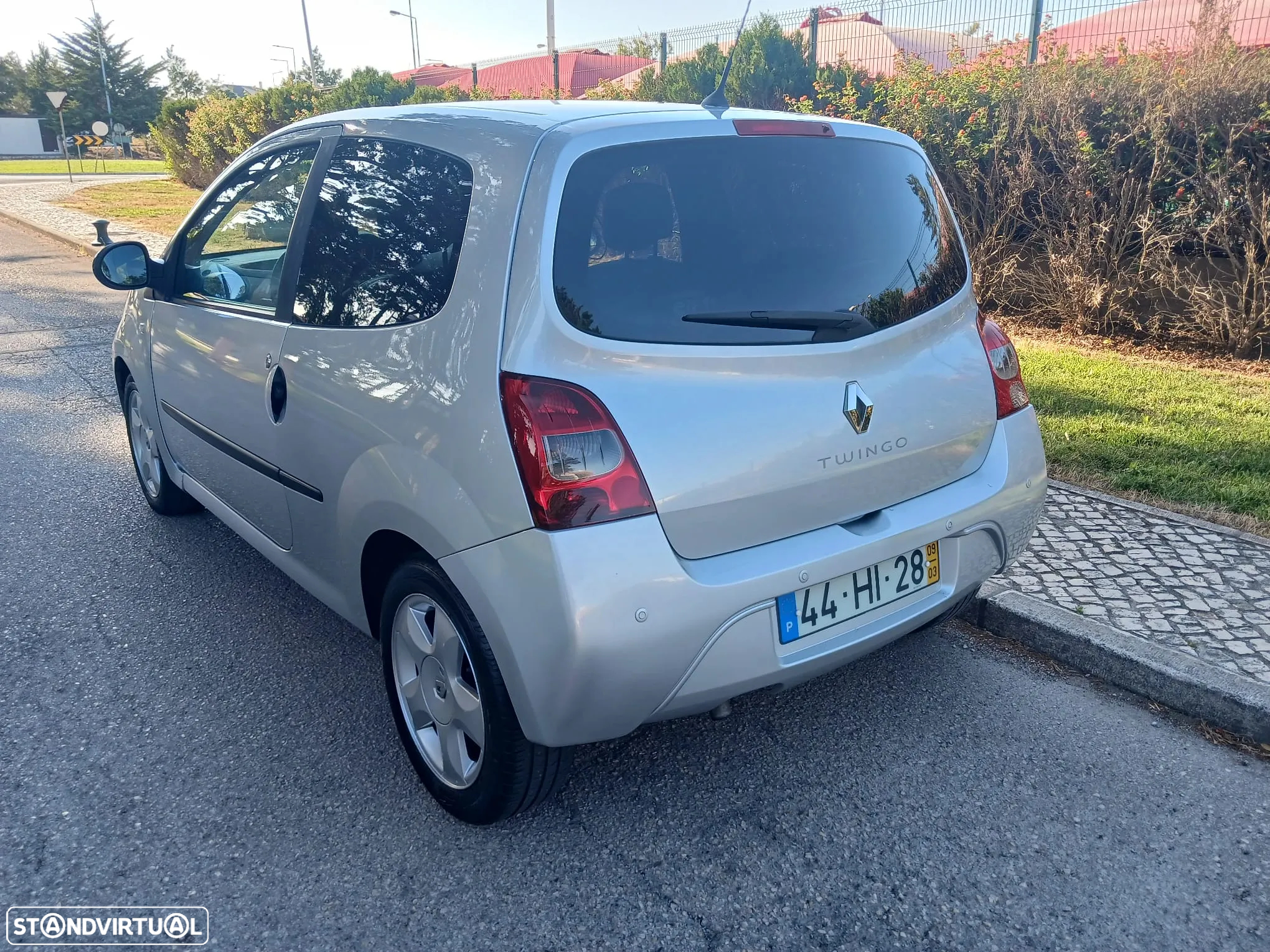 Renault Twingo 1.5 dCi Dynamique S - 8
