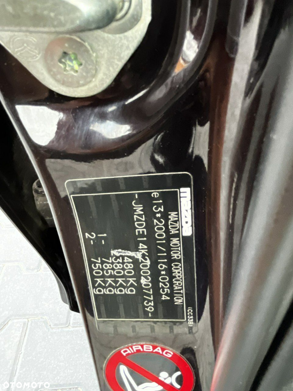 Mazda 2 - 10