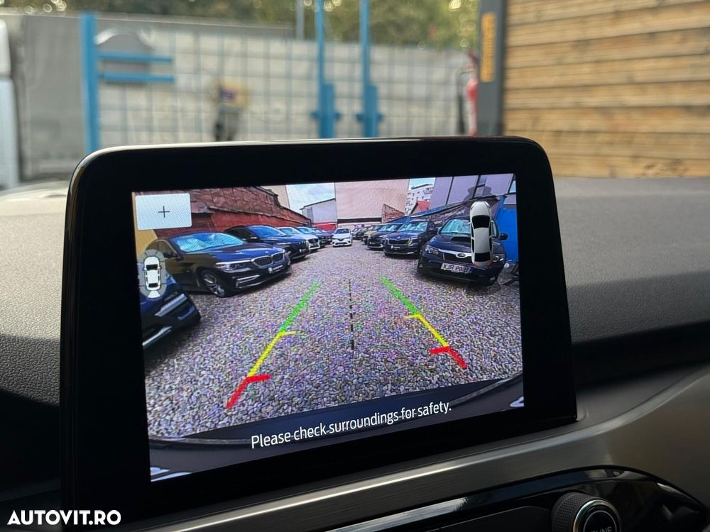 FORD Kuga 2022 — imagine 20