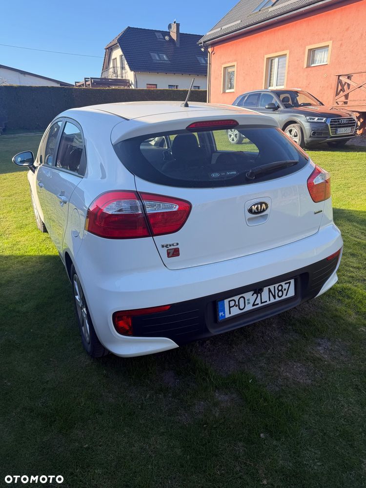 Kia Rio 1.1 crdi L - 5
