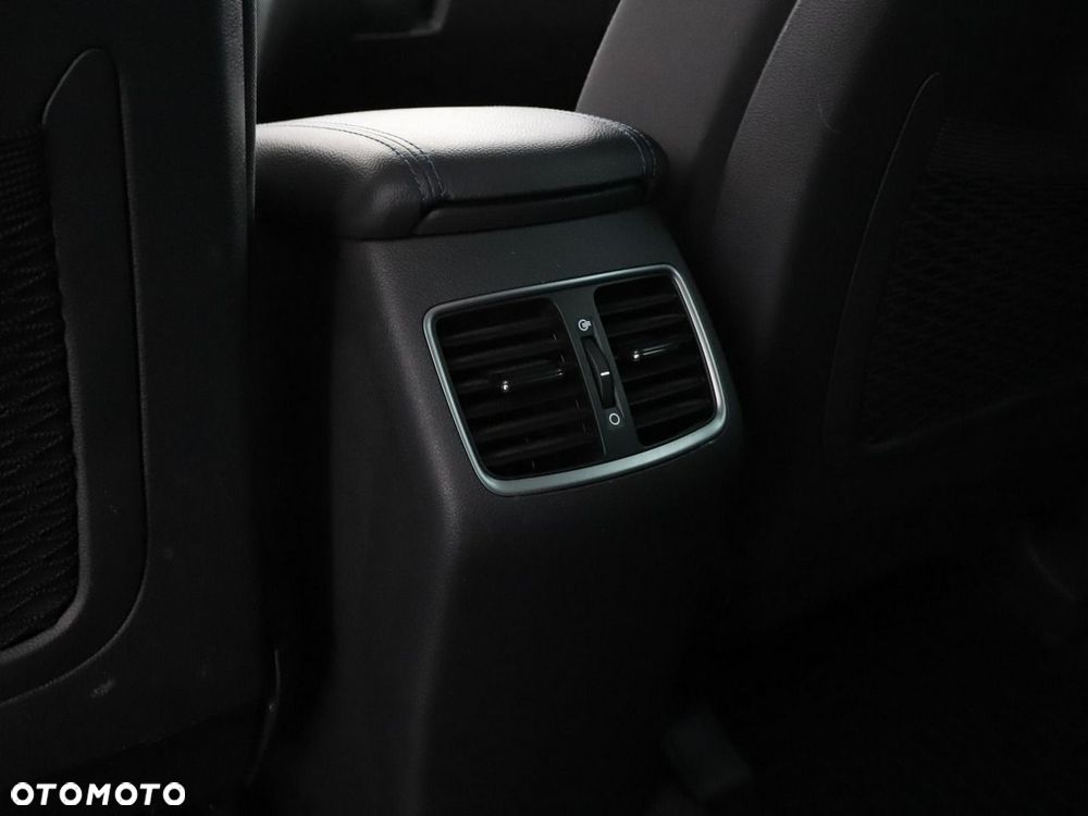 Hyundai Tucson 2.0 CRDi 4WD Automatik Advantage - 35