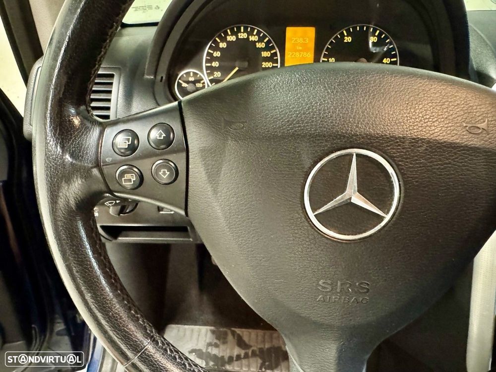 Mercedes-Benz A 200 CDI Avantgarde - 11