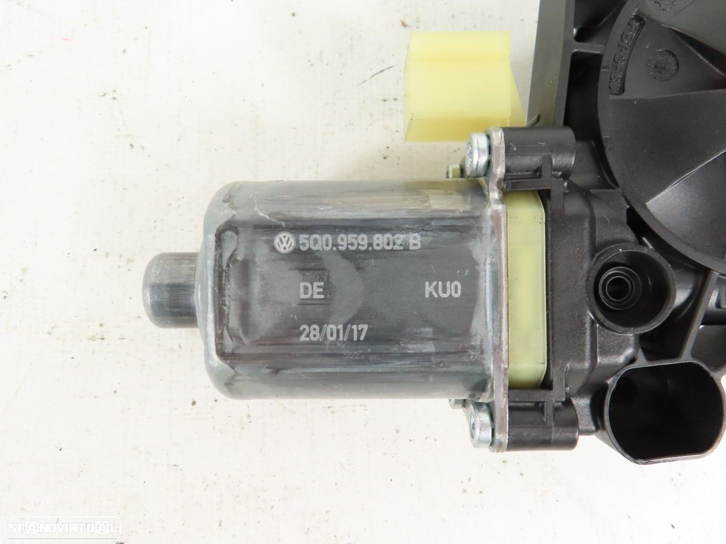 Motor elevador Direito/Esquerdo/Frente Usado / Original AUDI A3 (8V1, 8VK)/VW GO... - 4