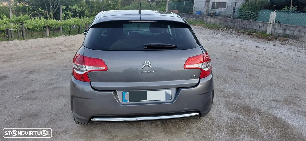 Citroën C4 HDi 90 Attraction - 5