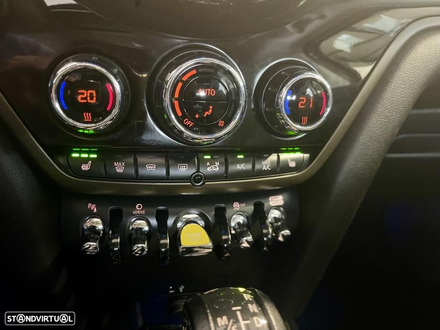 MINI Countryman Cooper SE ALL4 Auto - 22