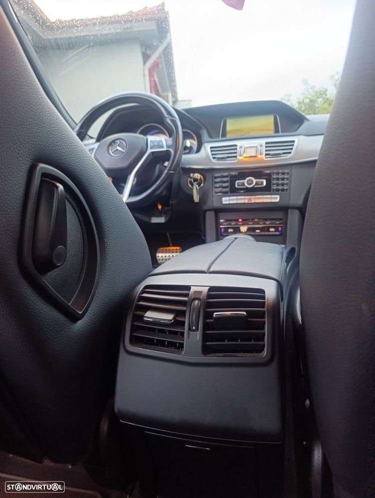 Mercedes-Benz E 300 - 10