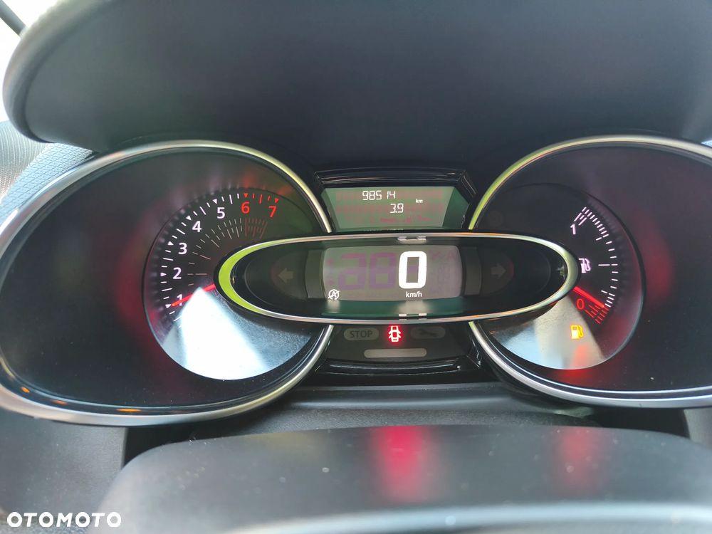 Renault Clio TCe 90 Limited - 27