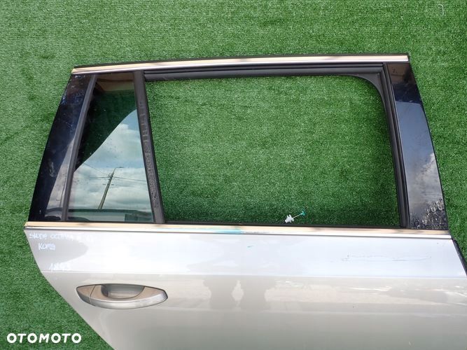 SKODA OCTAVIA III KOMBI drzwi prawe tylne tył - 2