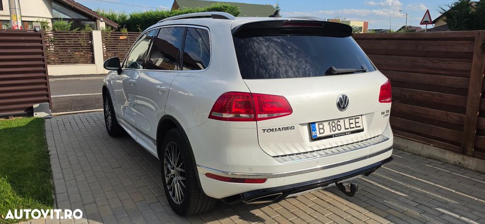 Volkswagen Touareg V6 TDI BMT Supreme Plus - 4