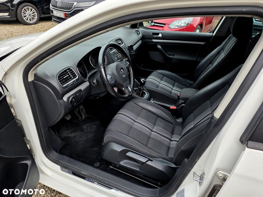 Volkswagen Golf 2.0 TDI Comfortline - 12
