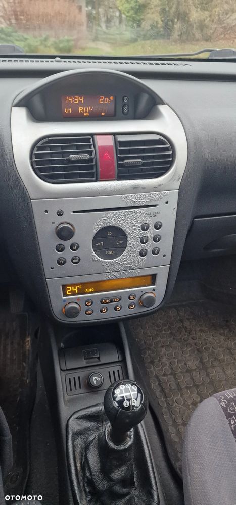 Opel Corsa 1.2 16V Elegance - 12