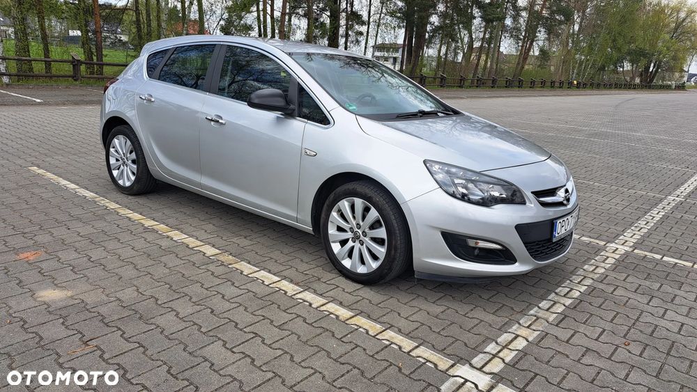Opel Astra - 2