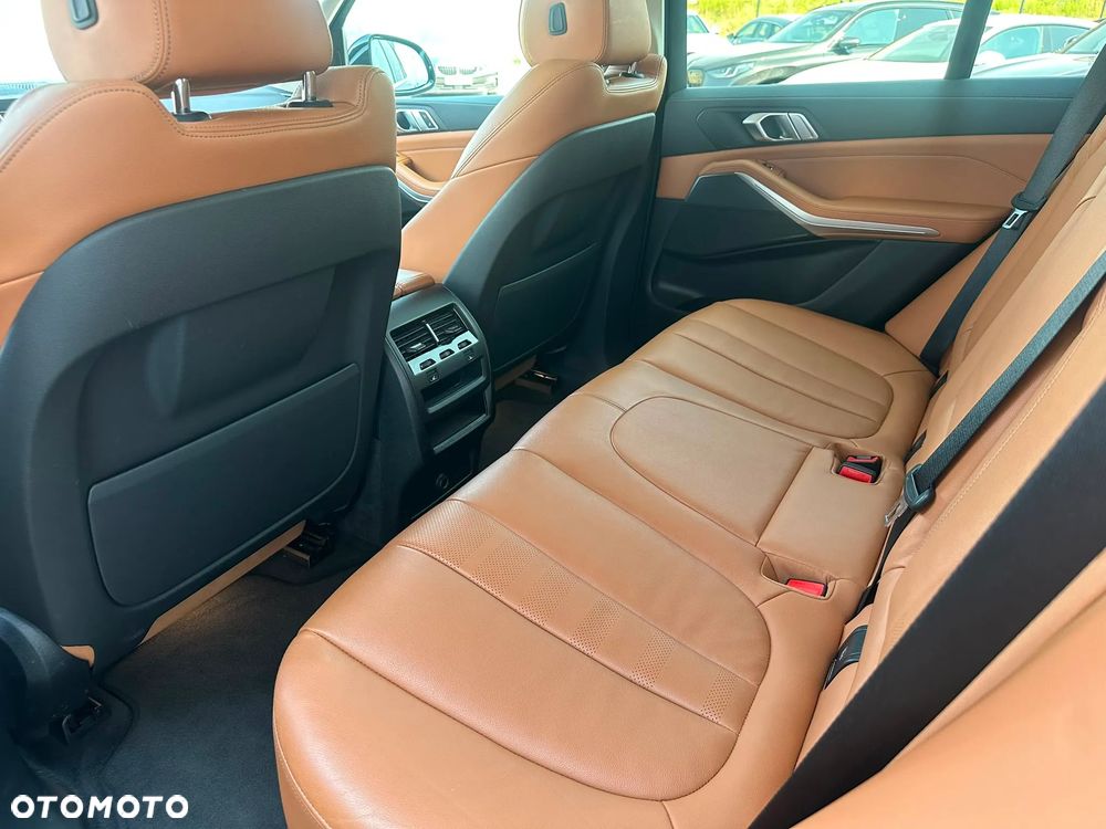 BMW X5 xDrive25d - 22