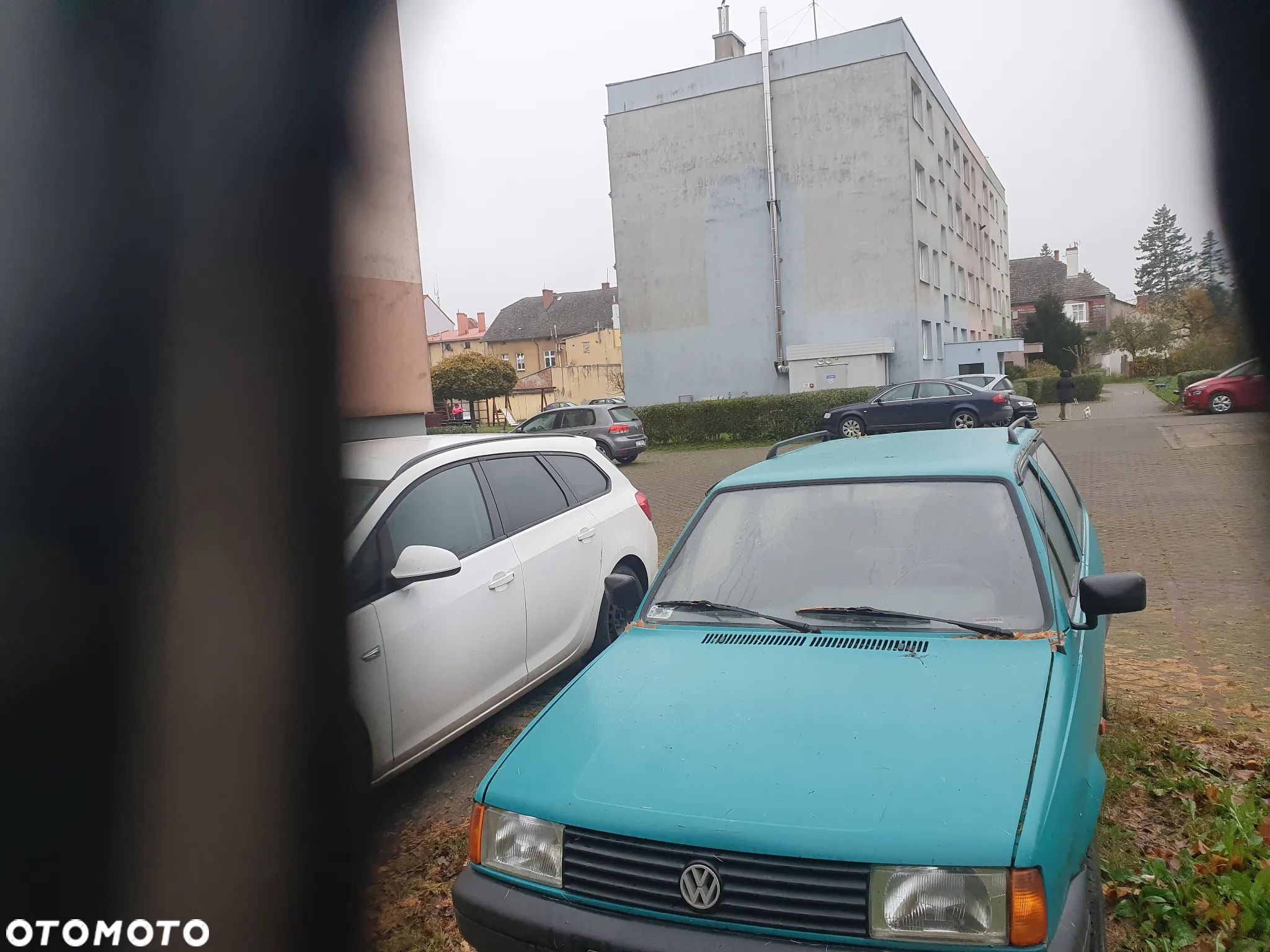 Volkswagen Polo 1.0 CL - 1