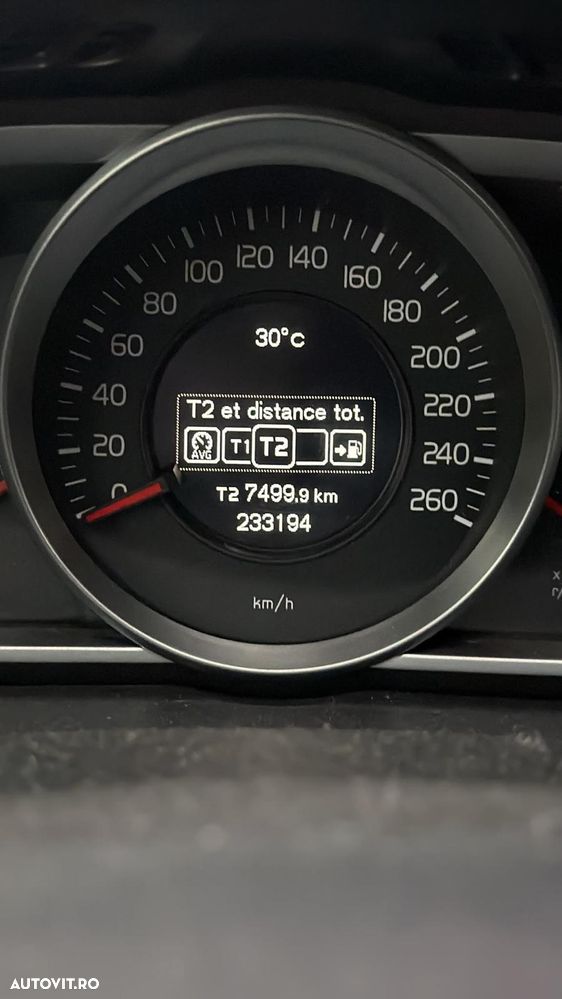 Volvo V40 - 9