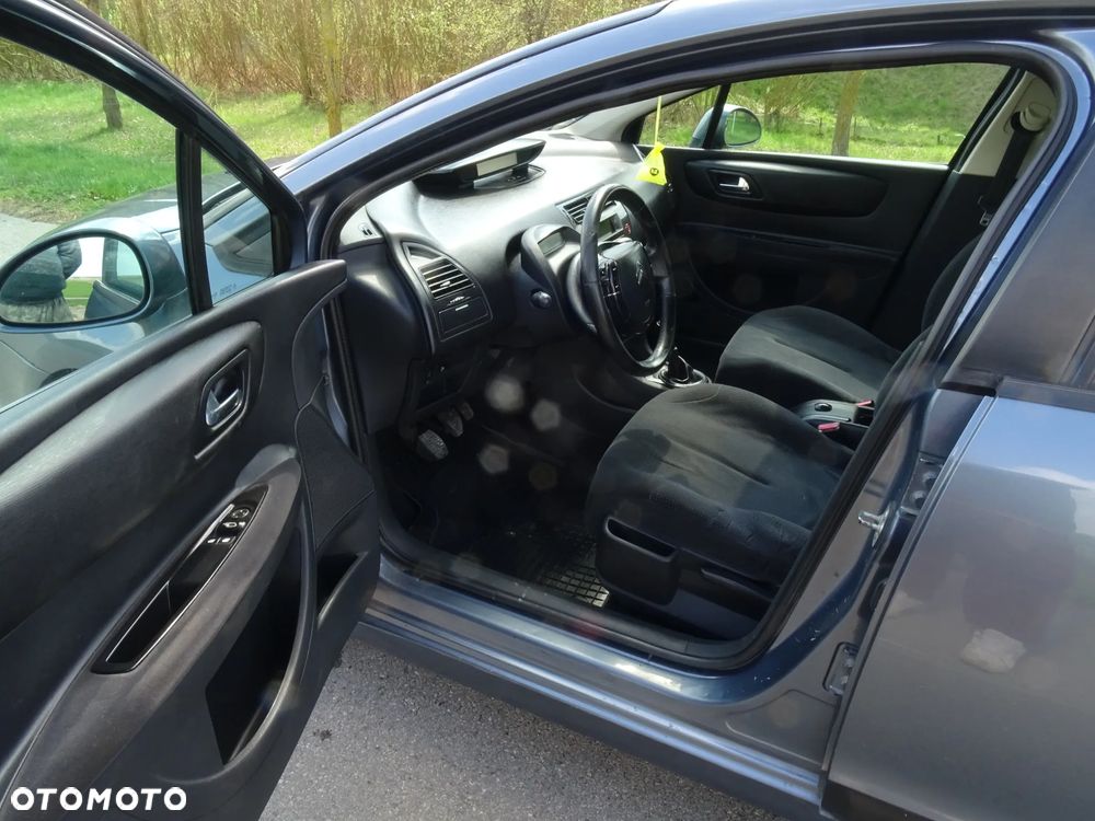 Citroën C4 1.6 HDi Advance - 5