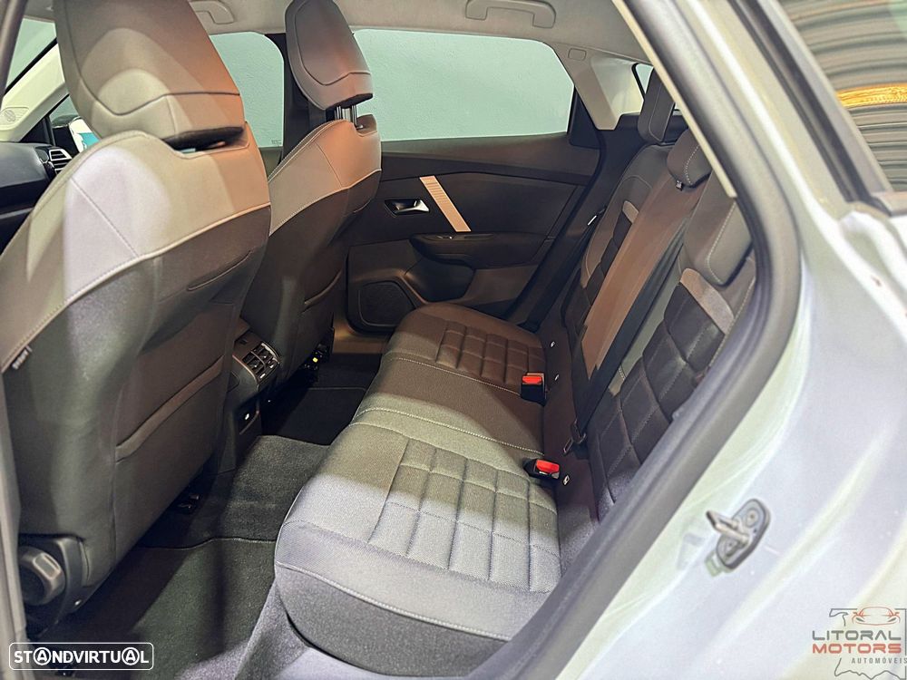 Citroën C4 1.2 Hybrid Plus e-DSC6 - 16