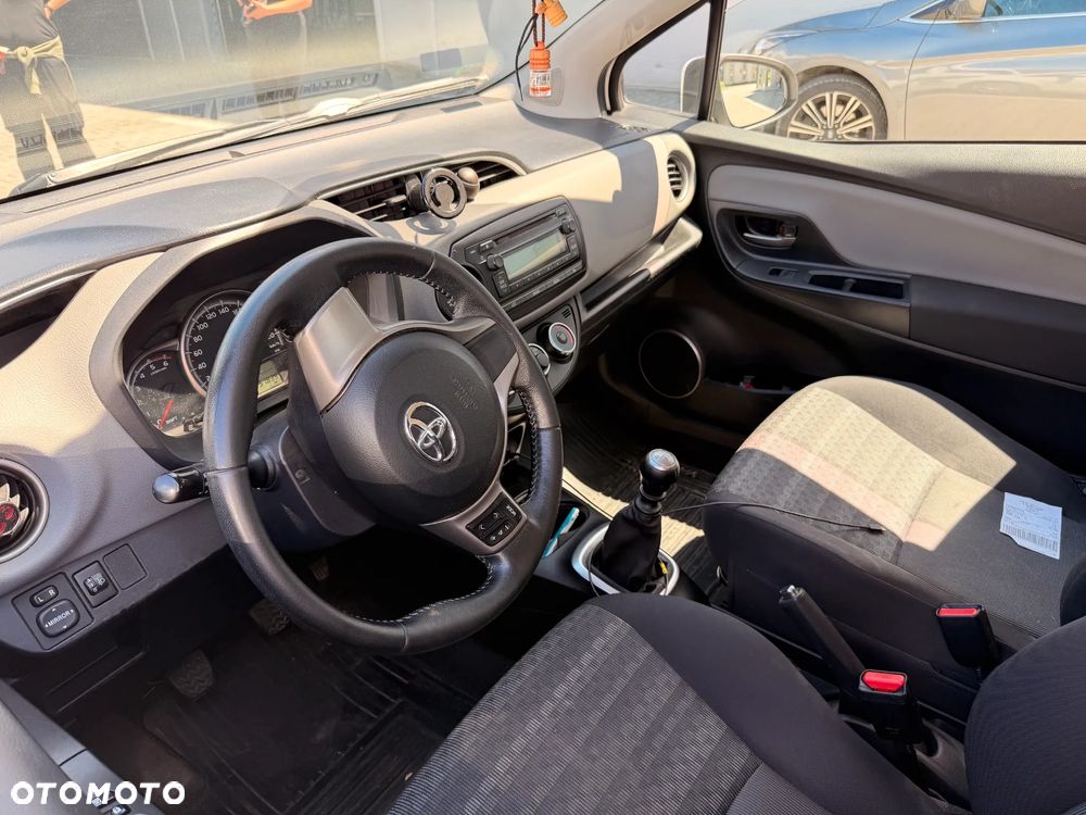 Toyota Yaris 1.4 D-4D Active EU6 - 5