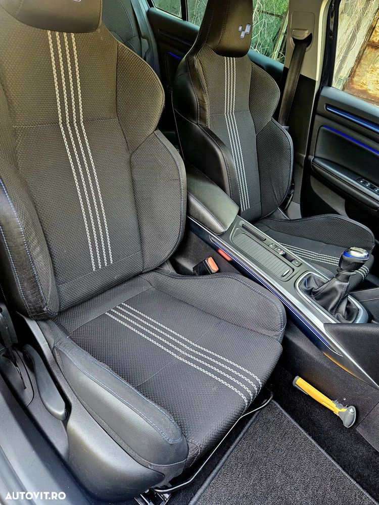 Renault Megane TCe GPF Intens - 13