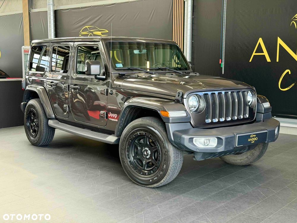 Jeep Wrangler Unlimited GME 2.0 Turbo Sahara - 2