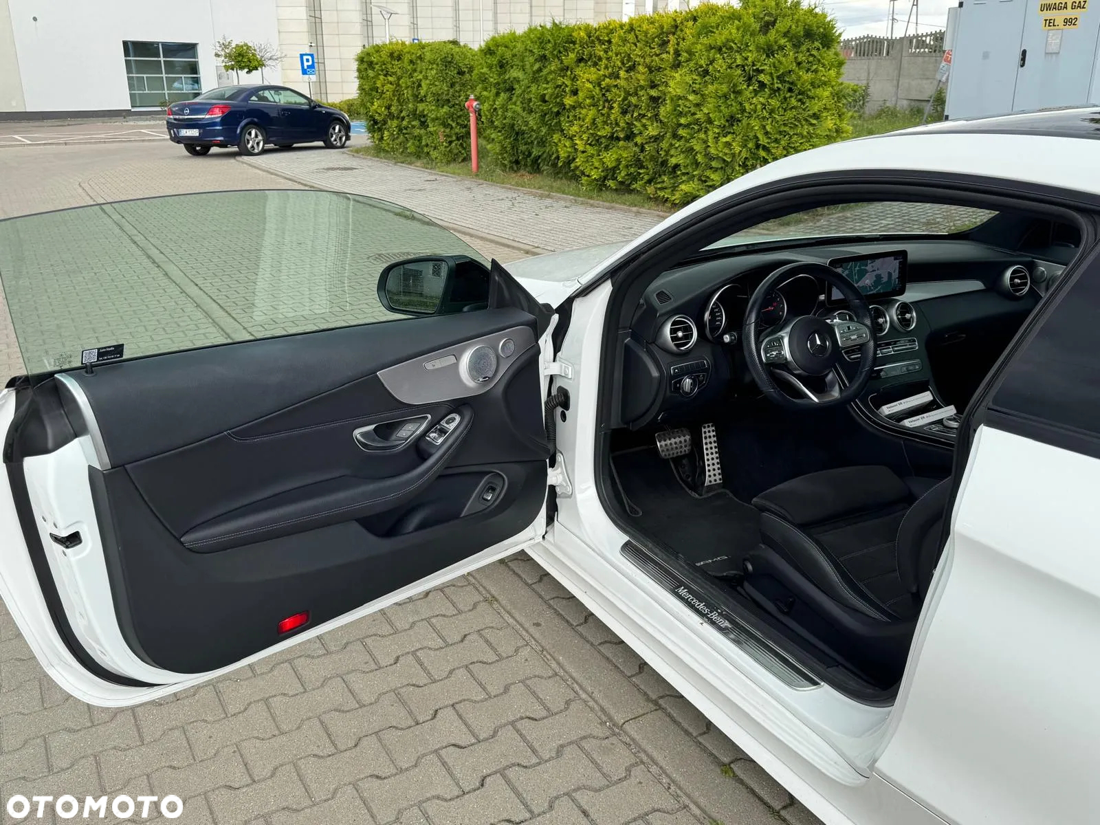 Mercedes-Benz Klasa C 300 9G-TRONIC - 15