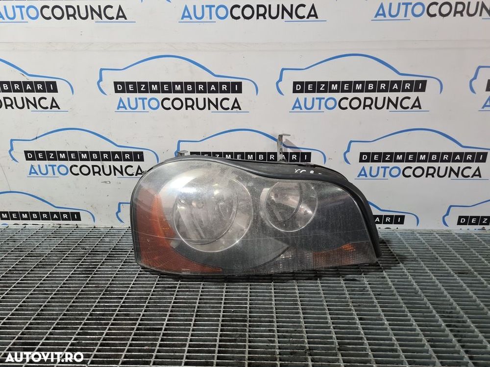 Far Dreapta Volvo XC90 Facelift 2002 - 2006 SUV 4 Usi (972) Fara xenon 30784152 - 1