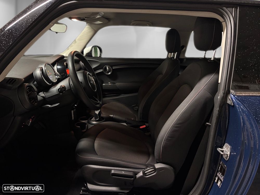 MINI 3 Portas Cooper D - 11