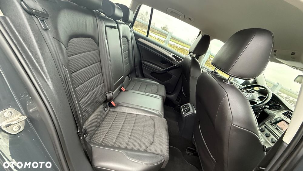 Volkswagen Golf 1.6 BlueTDI Comfortline - 22