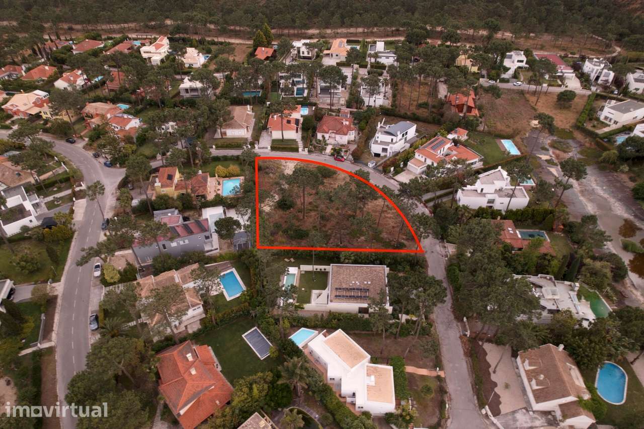 Lote de Terreno Premium com 1.120 m2 na Herdade da Aroeira - Grande imagem: 2/12