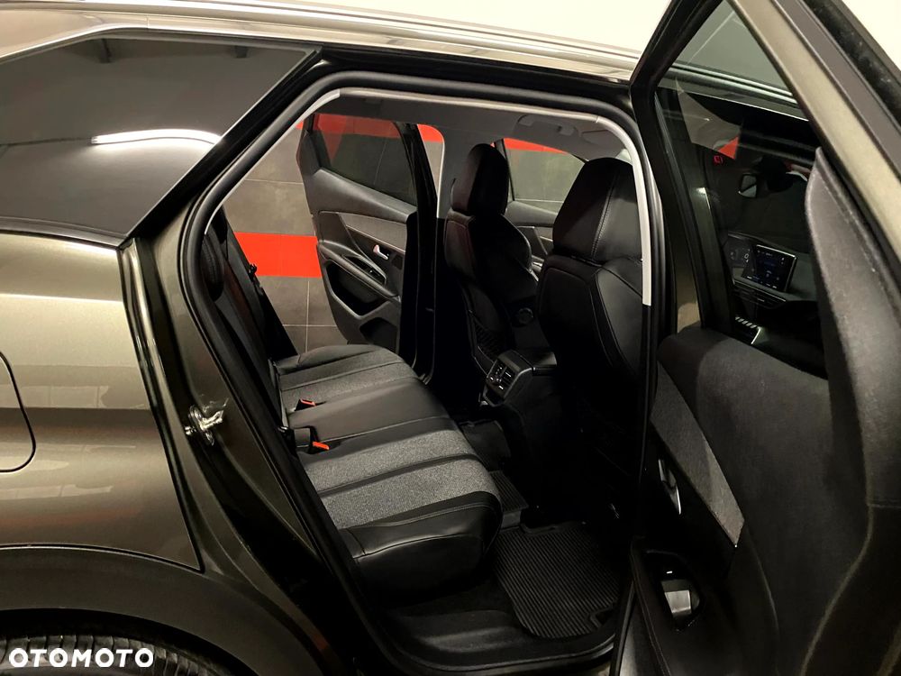 Peugeot 3008 BlueHDi 120 EAT6 Stop & Start Allure - 22