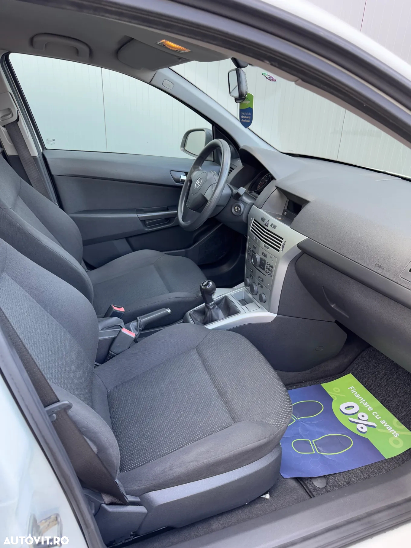 Opel Astra 1.4i Elegance - 38