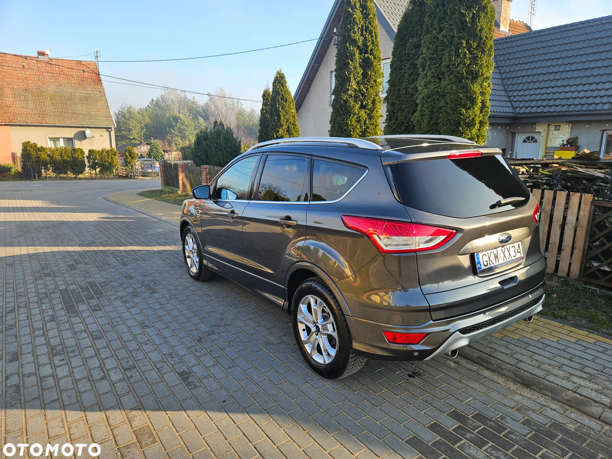 Ford Kuga - 5